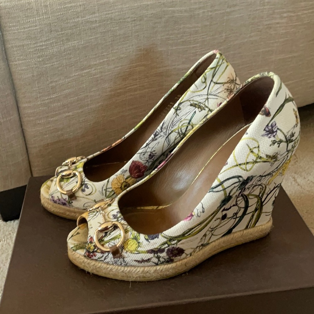 Gucci Floral Wedges with Gold Accents